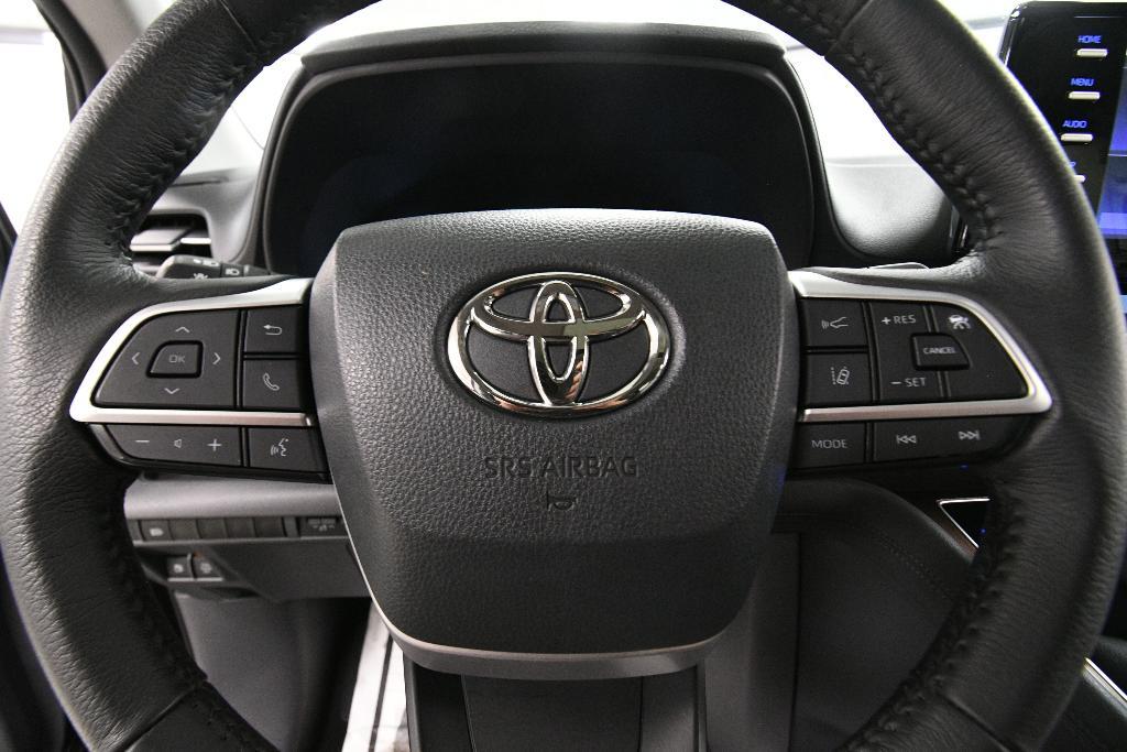 used 2023 Toyota Sienna car, priced at $43,990