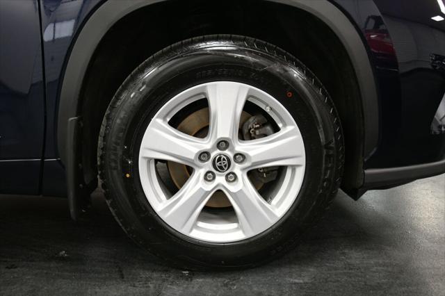 used 2023 Toyota Highlander car, priced at $39,495