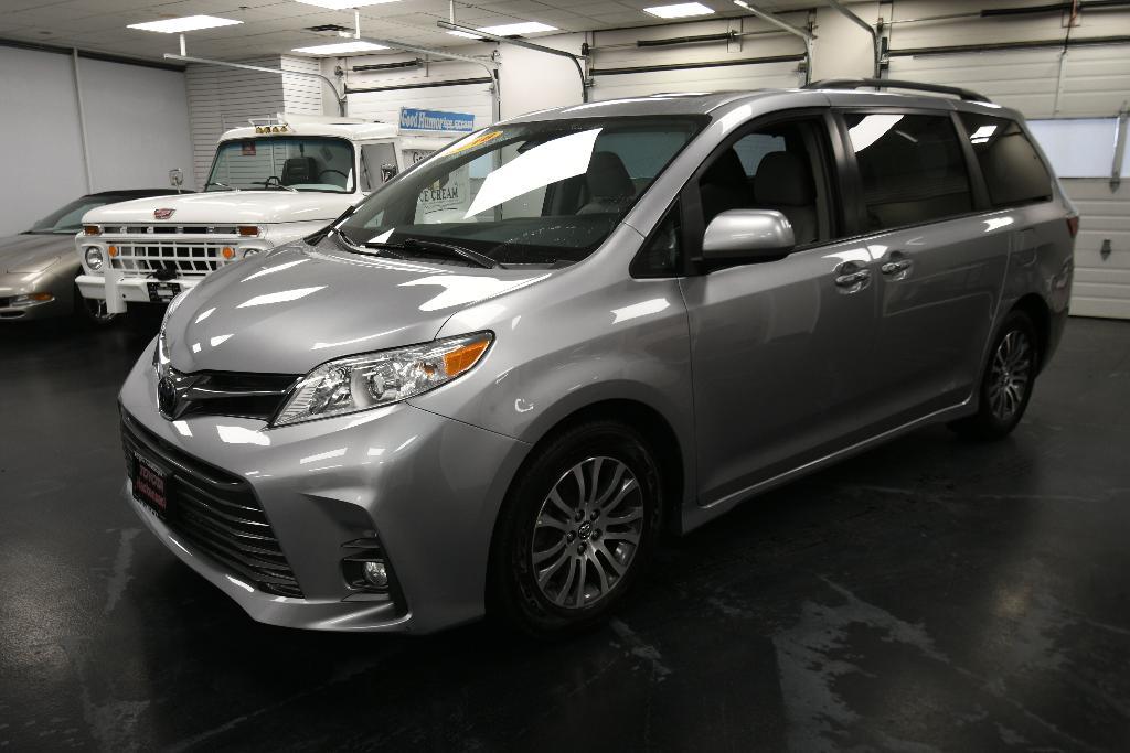 used 2018 Toyota Sienna car, priced at $28,491