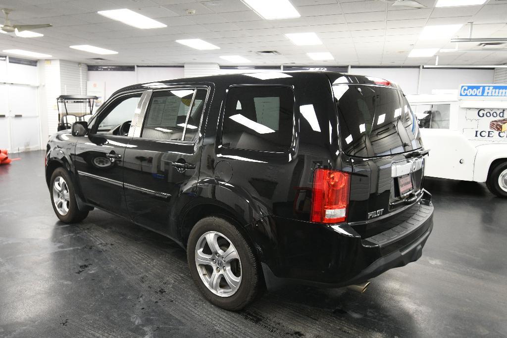 used 2015 Honda Pilot car, priced at $17,791