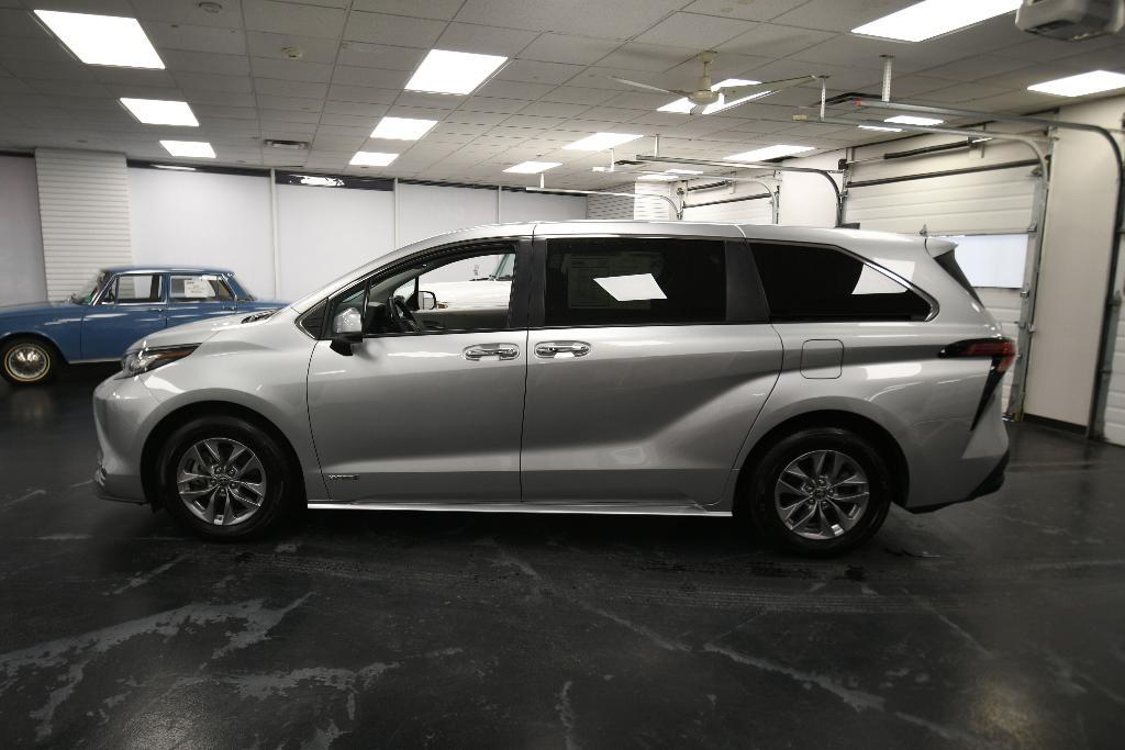 used 2021 Toyota Sienna car, priced at $40,491