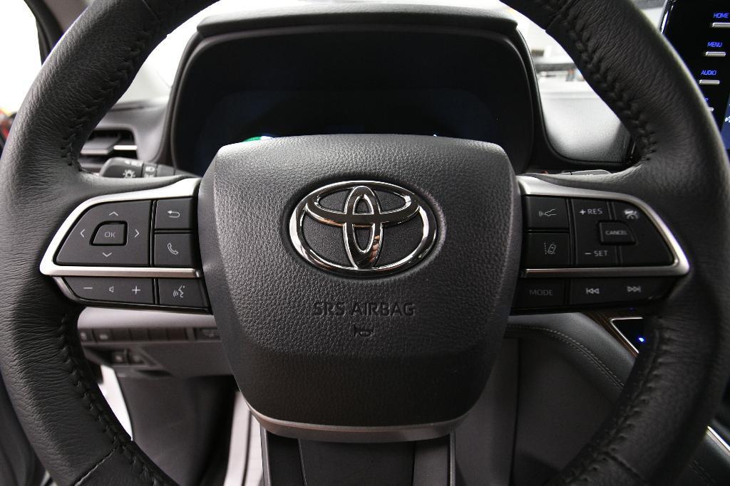 used 2024 Toyota Sienna car, priced at $51,570