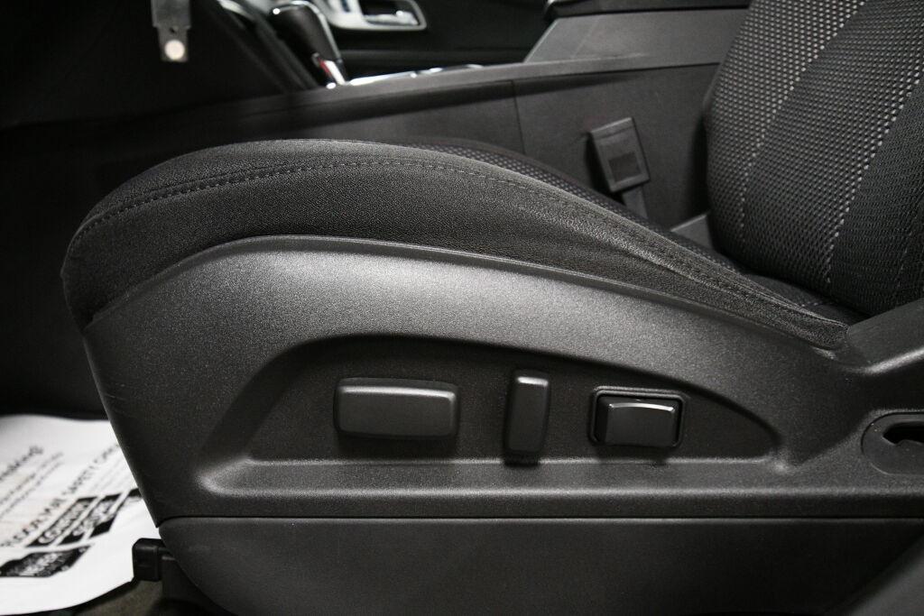 used 2017 Chevrolet Equinox car, priced at $11,491