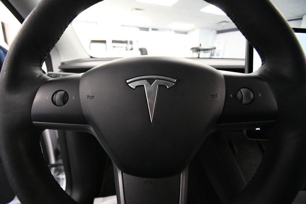 used 2022 Tesla Model Y car, priced at $27,491