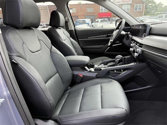 new 2025 Kia Telluride car, priced at $45,675