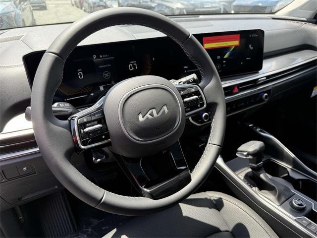 new 2025 Kia Sorento car, priced at $36,610