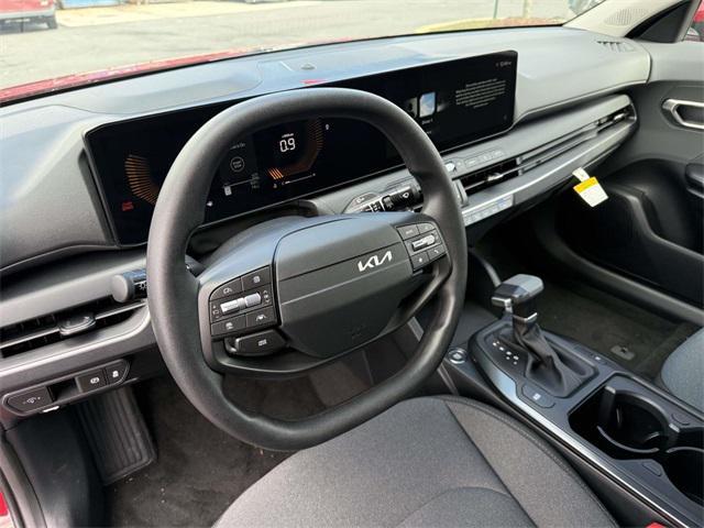new 2025 Kia K4 car, priced at $22,541