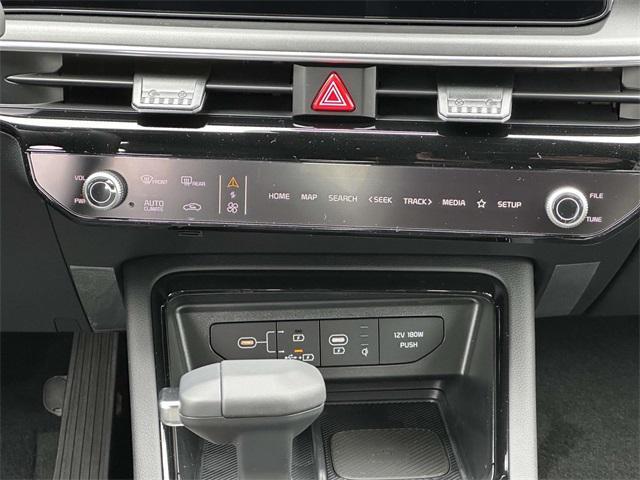 new 2025 Kia K5 car, priced at $29,255