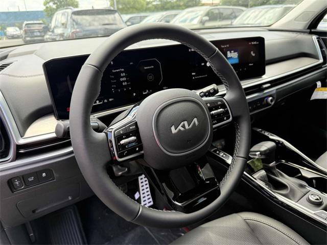 new 2025 Kia Sorento car, priced at $41,275