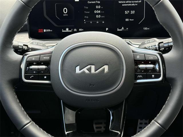 new 2025 Kia Sorento car, priced at $41,275