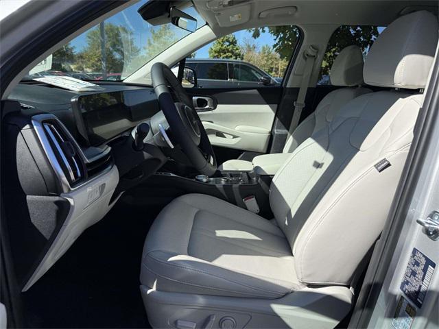 new 2025 Kia Sorento Hybrid car, priced at $37,130