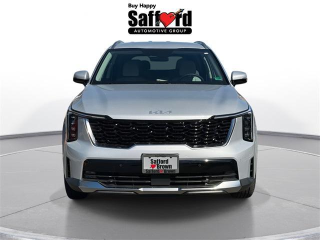new 2025 Kia Sorento Hybrid car, priced at $37,130