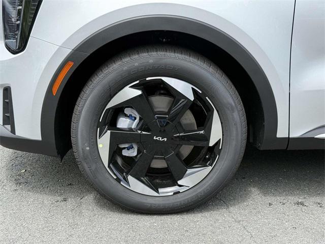 new 2025 Kia Sorento Hybrid car, priced at $40,105