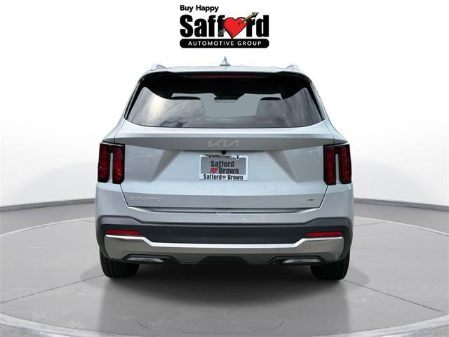 new 2025 Kia Sorento Hybrid car, priced at $40,105
