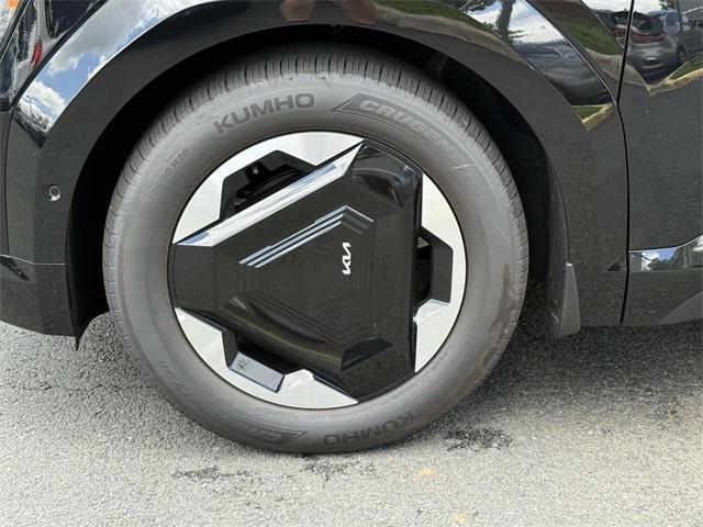 new 2026 Kia EV9 car, priced at $66,440