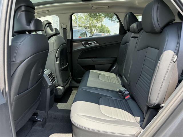 new 2025 Kia Sportage Hybrid car, priced at $35,560