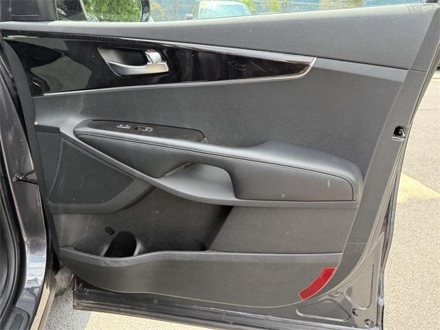 used 2018 Kia Sorento car, priced at $13,338
