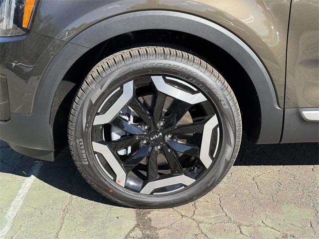 new 2025 Kia Telluride car, priced at $41,070