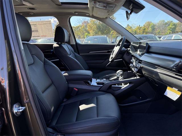 new 2025 Kia Telluride car, priced at $41,070