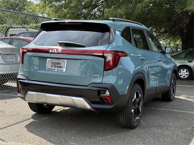 new 2025 Kia Seltos car, priced at $28,555