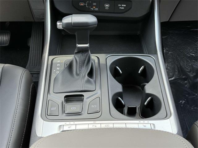 new 2026 Kia Carnival car, priced at $39,883