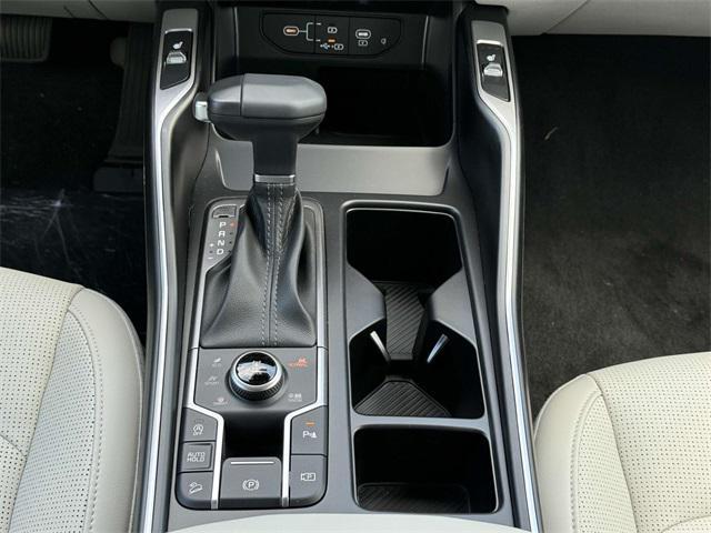 new 2025 Kia Sorento car, priced at $36,685