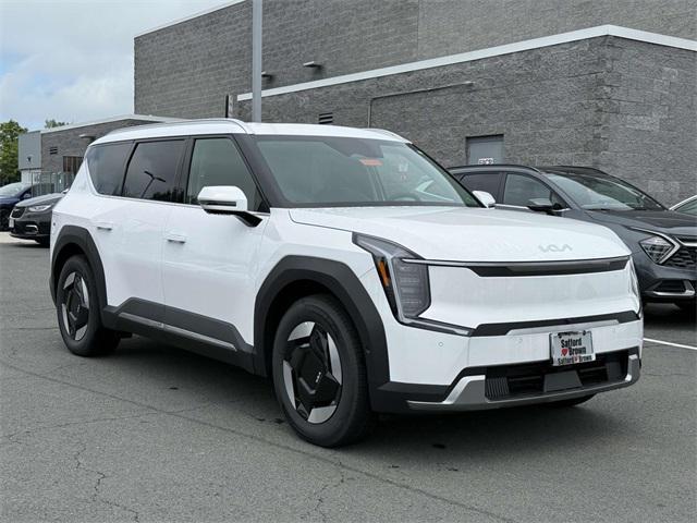 new 2026 Kia EV9 car, priced at $66,470