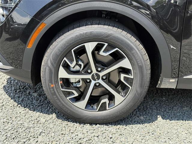 new 2025 Kia Sportage Hybrid car, priced at $34,030