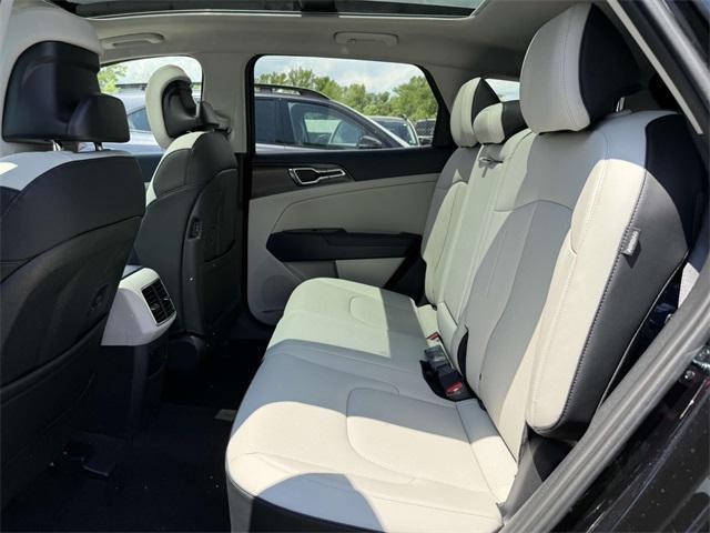 new 2025 Kia Sportage Hybrid car, priced at $34,030