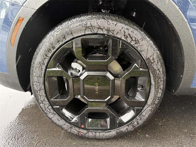 new 2025 Kia Sorento car, priced at $41,865