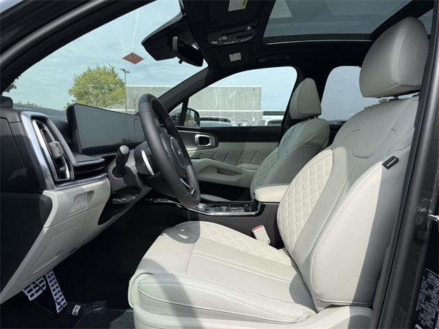 new 2025 Kia Sorento Hybrid car, priced at $44,100