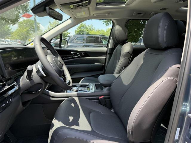 new 2026 Kia Carnival Hybrid car, priced at $52,574
