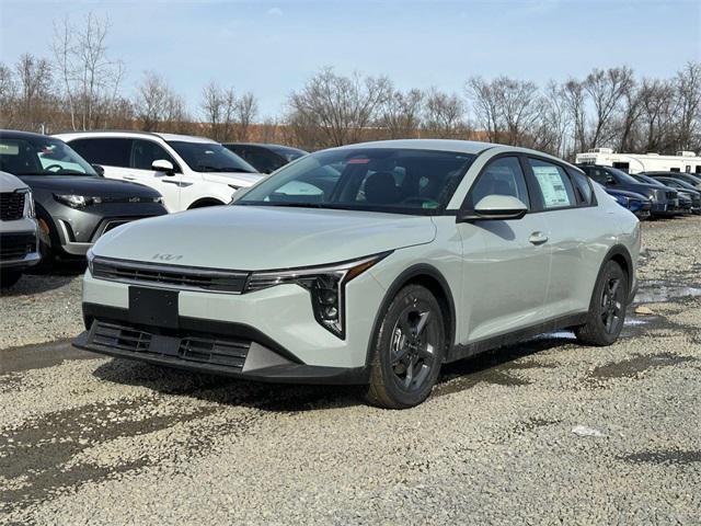 new 2025 Kia K4 car, priced at $21,683