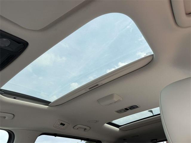 new 2026 Kia Carnival Hybrid car, priced at $46,771