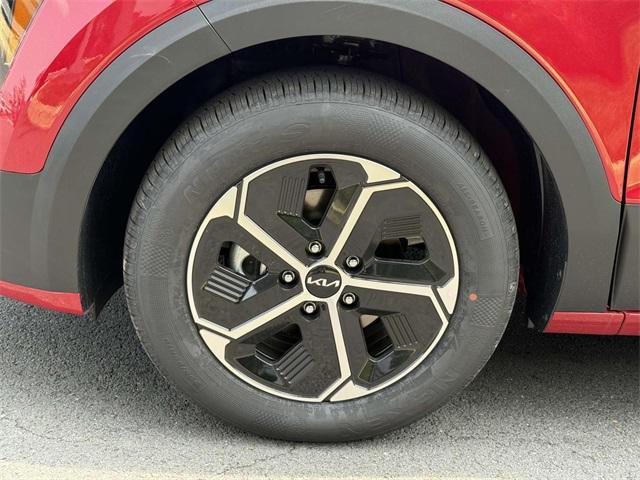 new 2025 Kia Niro car, priced at $30,265