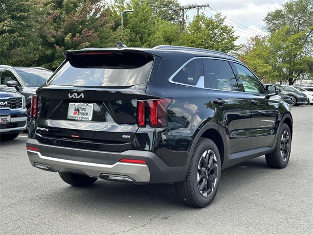 new 2025 Kia Sorento car, priced at $34,033