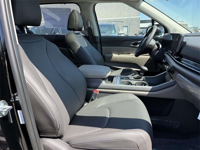 new 2026 Kia Carnival car, priced at $44,899