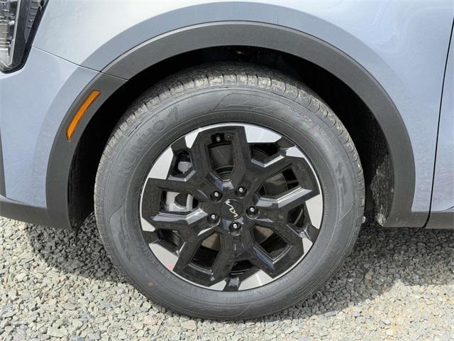 new 2025 Kia Sorento car, priced at $34,785
