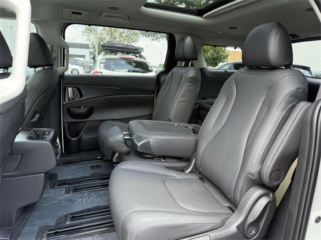 new 2026 Kia Carnival car, priced at $51,682