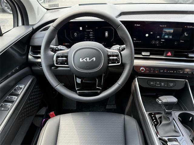 new 2026 Kia Carnival car, priced at $51,682