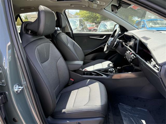 new 2025 Kia Niro EV car, priced at $37,470