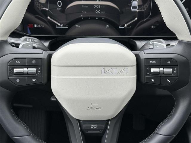new 2025 Kia K4 car, priced at $27,280