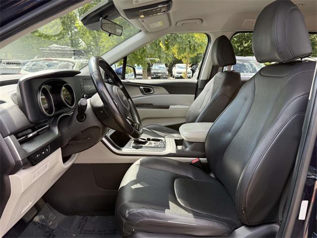 used 2022 Kia Carnival car, priced at $27,200