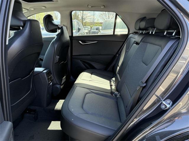 new 2025 Kia Niro car, priced at $33,040