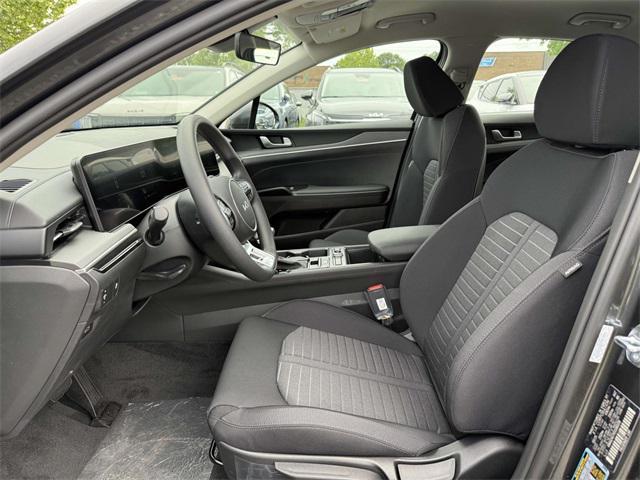new 2025 Kia K5 car, priced at $27,190