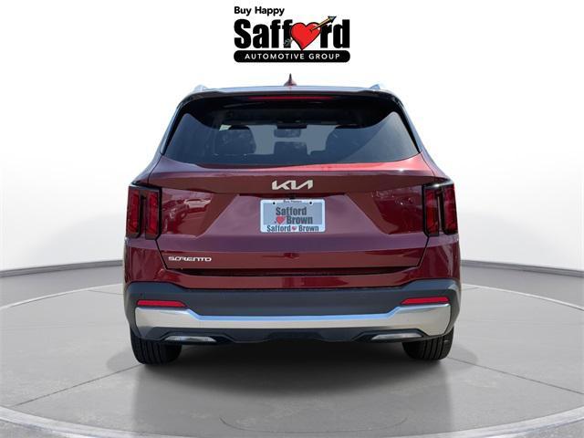 new 2025 Kia Sorento car, priced at $32,917