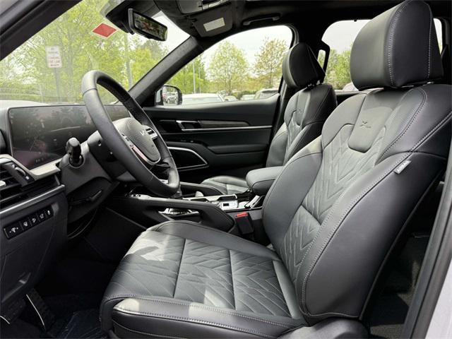 new 2025 Kia Telluride car, priced at $52,311