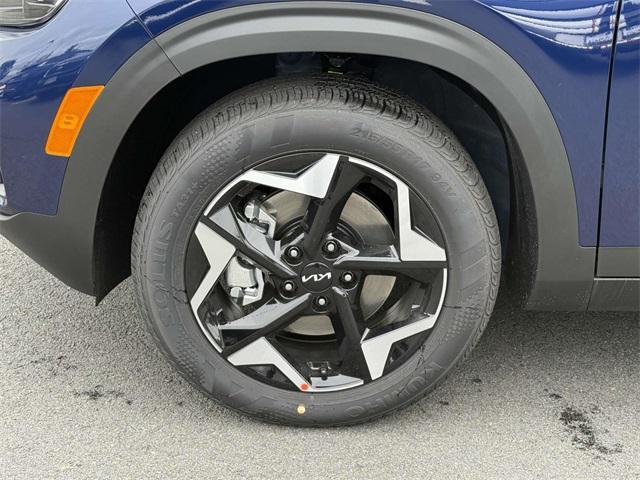 new 2025 Kia Seltos car, priced at $29,355