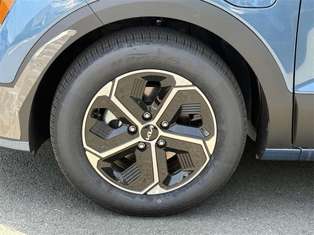 new 2025 Kia Niro Plug-In Hybrid car, priced at $34,827
