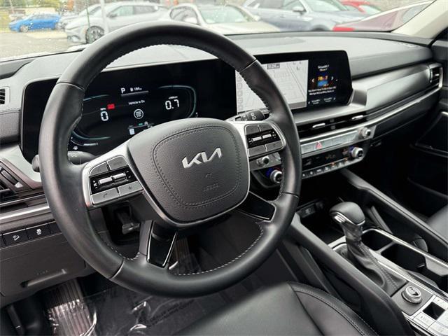 used 2024 Kia Telluride car, priced at $32,400
